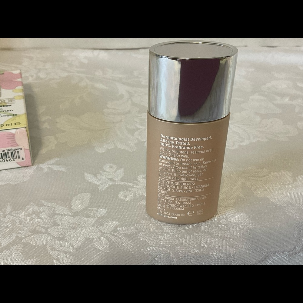 Clinique Even better makeup in Sienna #20 - Picture 5 of 5